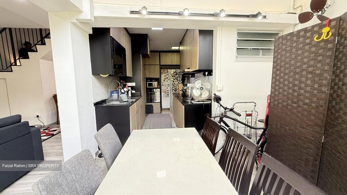 Blk 352 Yishun Jasmine (Yishun), HDB Executive #462106341